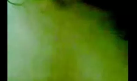 Pirang bokep indo terbaru viral sempurna di kebun