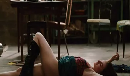 Fantasi di link bokep indo viral depan kolam