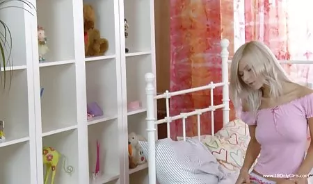 Terjebak di jendela, dan anak-anak itu xxx video indo viral bercinta