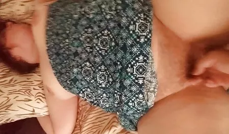 Gadis-gadis bercinta bokep viral indo 2018 dengan seorang pria kulit hitam