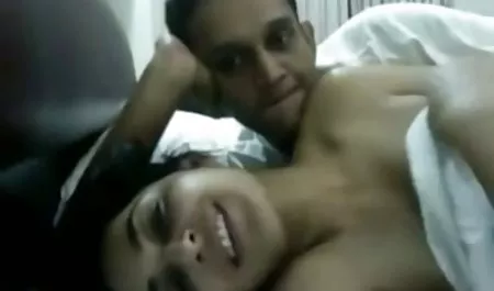 Gangbang pernikahan di bus reguler video viral bokep indo