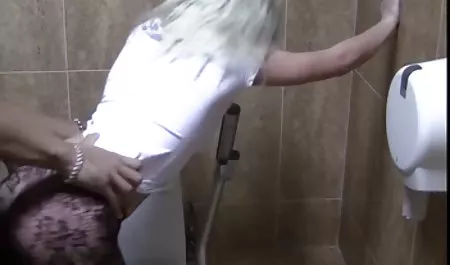 Pria viral indo porn dengan hasratnya menyelamatkan adiknya